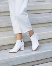 jaipur sivri burun topuklu fermuarlı kadın bot beyaz deri