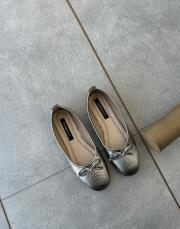 passion küt burun ön fiyonk detay kadın babet platin rugan