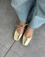 zico küt burun yan açık detay ipli kadın babet gold 2