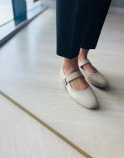 mahira oval burun toka detay kadın babet bej 2