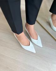 parsa sivri burun düz kadın topuklu ayakkabı beyaz rugan