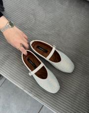 sionne oval burun komple taş detay kemerli kadın babet bej 3