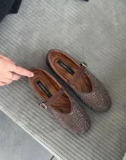 sionne oval burun komple taş detay kemerli kadın babet acı kahve 3