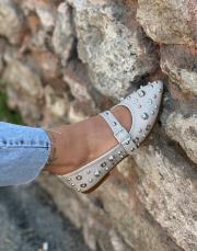 metsar sivri burun trok detay kemerli kadın babet bej 2