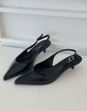 revil sivri burun arkası açık kemerli pino topuk kadın topuklu ayakkabı siyah kırışık