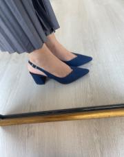 timas sivri burun arkası açık kadın topuklu ayakkabı lacivert saten