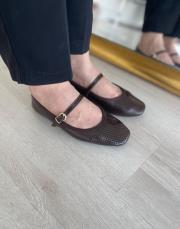 hern küt burun delikli kemer detay kadın babet acı kahve