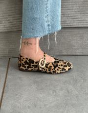 henna oval burun kemer detay kadın babet leopar 2