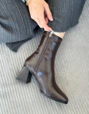 kaddi küt burun yan fermuar detay kadın streç bot acı kahve kırışık