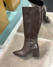 fotto sivri burun fermuar detay kadın topuklu çizme acı kahve kırışık