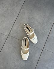 harov oval burun trok detay kemerli kadın babet beyaz kırışık rugan