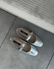 passi küt burun kemer detay kadın babet gümüş