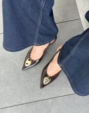 tania sivri burun ön aksesuar detay arkası açık kemerli kadın topuklu ayakkabı acı kahve kırışık 2