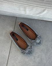 sirendi yuvarlak burun fiyonk detay kadın babet platin