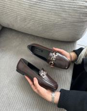 nevs küt burun ön aksesuar detay kadın babet acı kahve kırışık 2