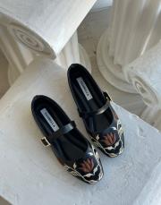 saver küt burun ön desen detay kemerli kadın babet siyah