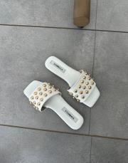 marten ön ve arkası açık boncuk aksesuar detay kadın terlik beyaz 2