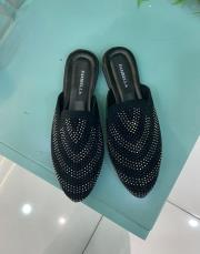 allo oval burun taşlı kadın terlik siyah taşlı